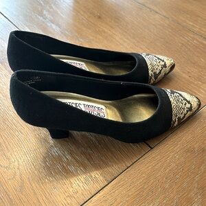 Vintage Mootsies Tootsies Fabric and Leather Kitten Heels